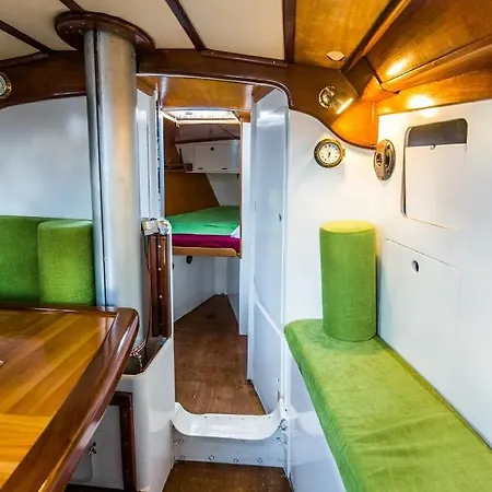 Velero Vintage Lanzarote Πλωτό κατάλυμα
